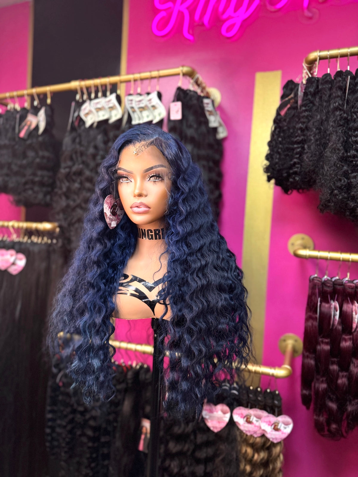 Midnight in Medellín HD Wig unit